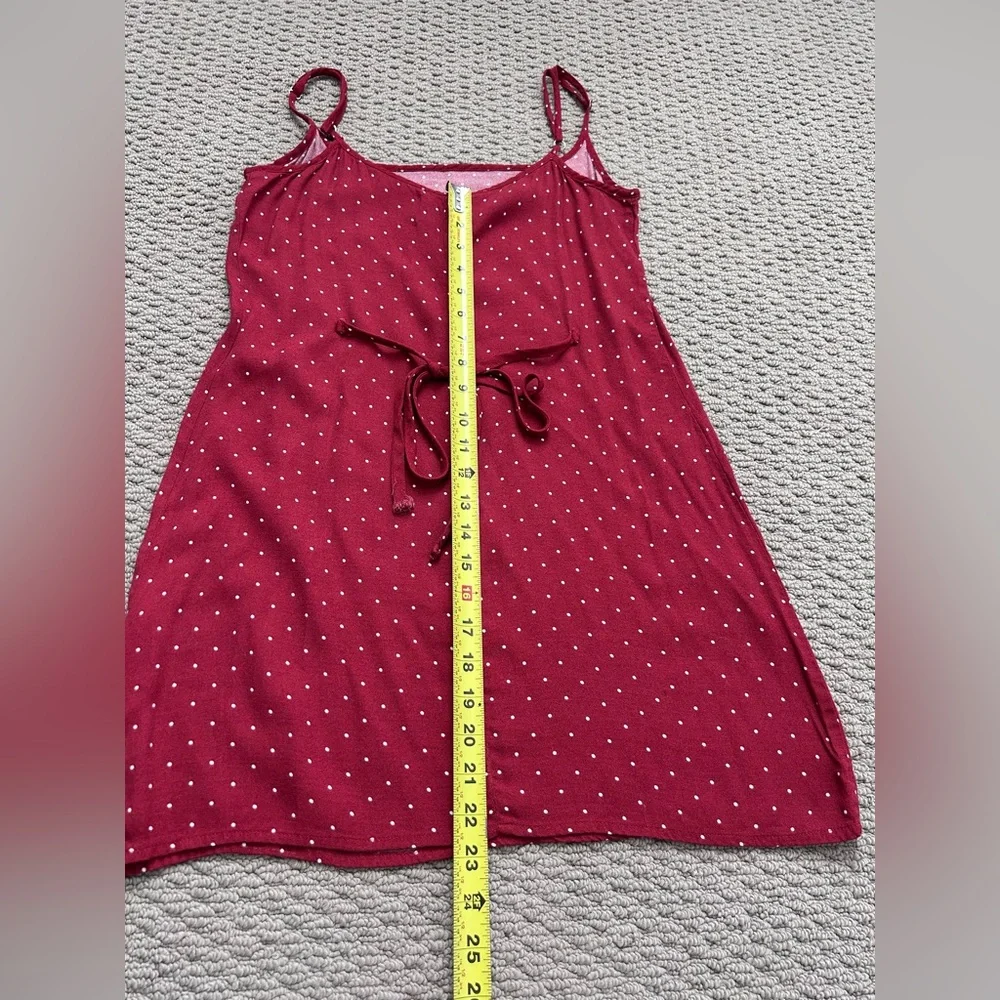 Reformation Polka Dot Slip Dress
Mini
Red White
$198
Y2K
90’s
Lightweight
M - Picture 8 of 8